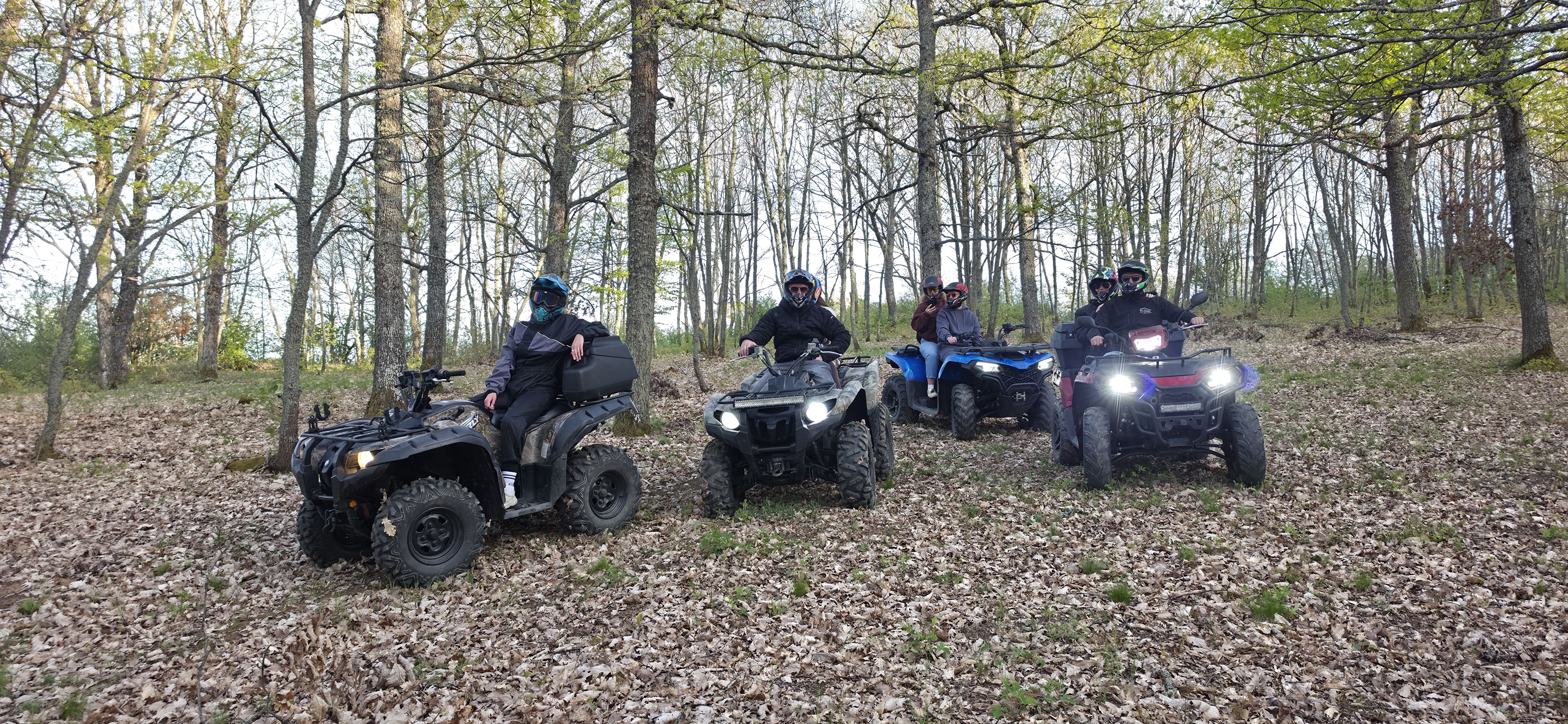 Grupi i klientëve Moto Rent 06